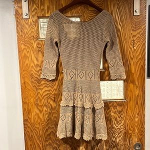 Woven knit size medium